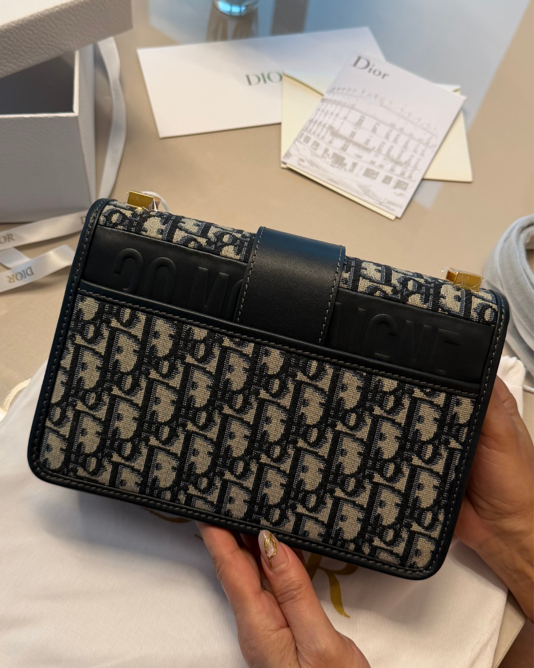 Dior 30 Montaigne Bag